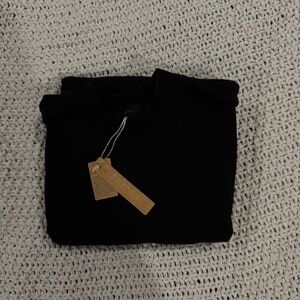 NWT SKIMS black crewneck